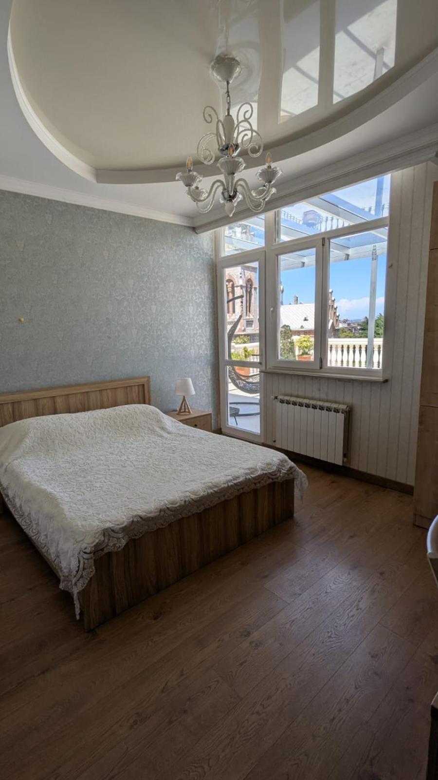 Sunrise Apartment Батуми Екстериор снимка